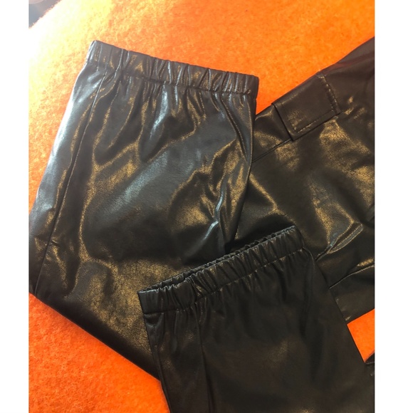 Only black faux leather high rise cargo joggers NWT - Picture 4 of 8